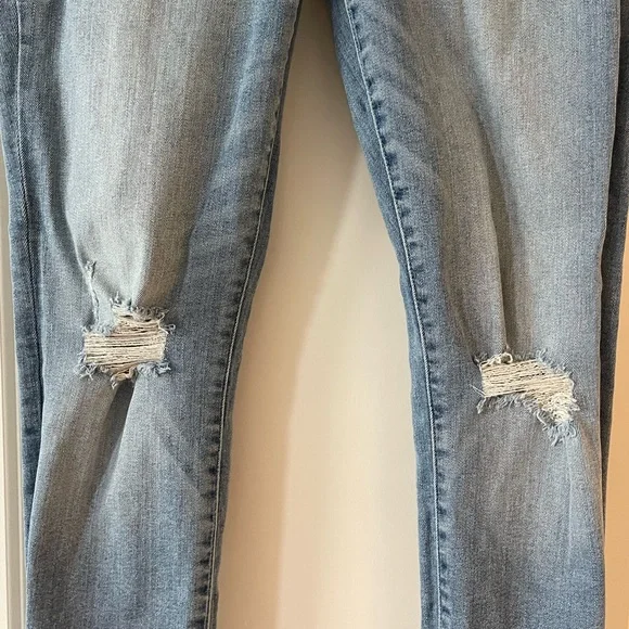 Lucky brand light wash jeans - Picture 6 of 8